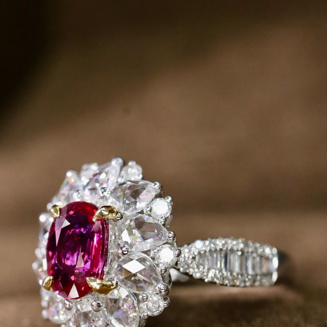 14k Gold 2.39 Ctw Natural Ruby & Diamond Ring - 4