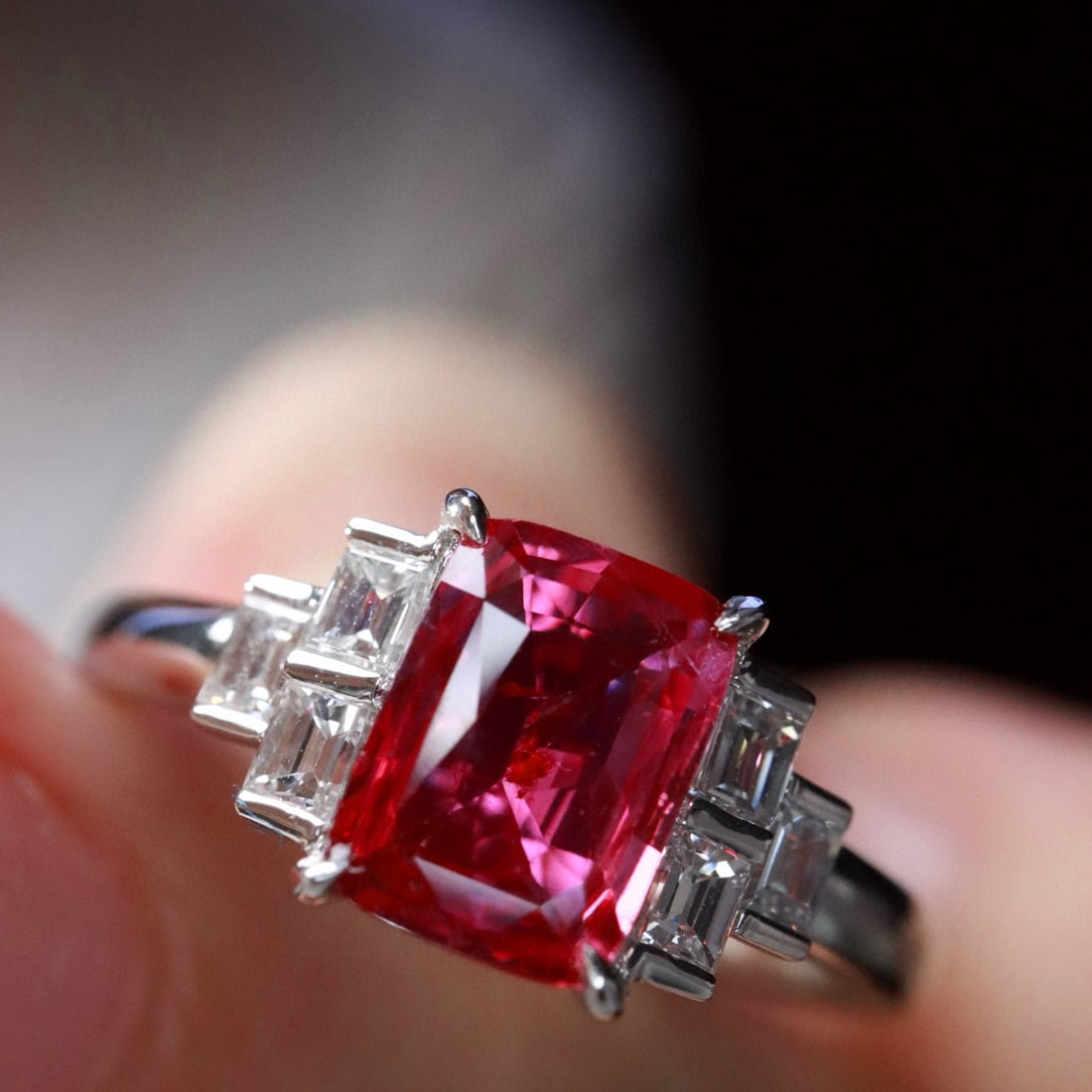 14k Gold 1.31 Ctw Natural Ruby & Diamond Ring: Ref:231000378 // gold content:14k gold // ring size:7. 25us // // main gemstone:ruby // shape:cushion // carat weight:1. 04ct // color:pigeonblood red // treatment:natural // // adjacent gemstone 2 :