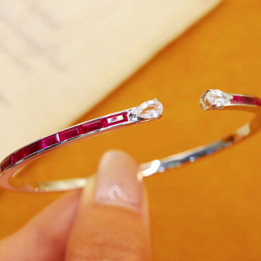 14k Gold 4.20 Ctw Natural Ruby & Sapphire Bangle - 3