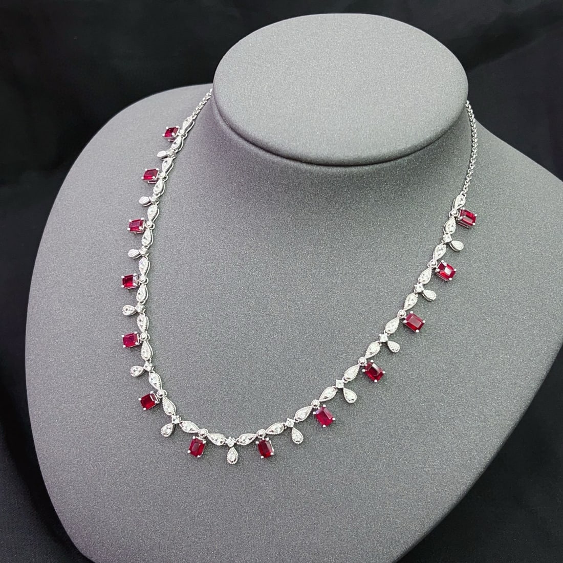 14k Gold 4.58 Ct Natural Ruby & Sapphire Necklace (1 of 2)