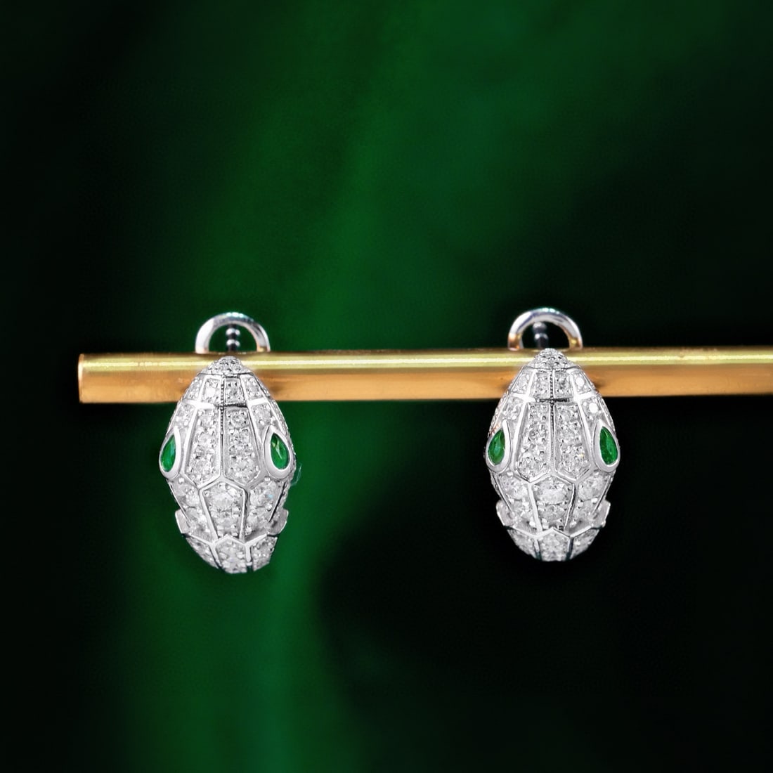 14k Gold 1.2 Ct Natural H Diamond & Snake Earrings: Ref:231101114 // gold content:14k gold // main gemstone:diamond // shape:round // carat weight:1. 2ct // clarity grade:vs-si // color:h // treatment:natural // cut grade:g // Condition: NewLow