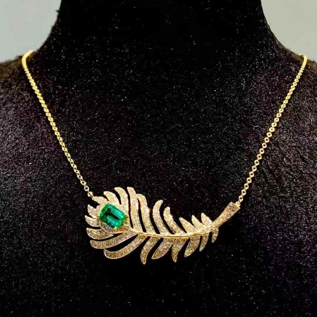 14k Gold 0.45 Ct Natural Emerald & Diamond Necklace (1 of 2)