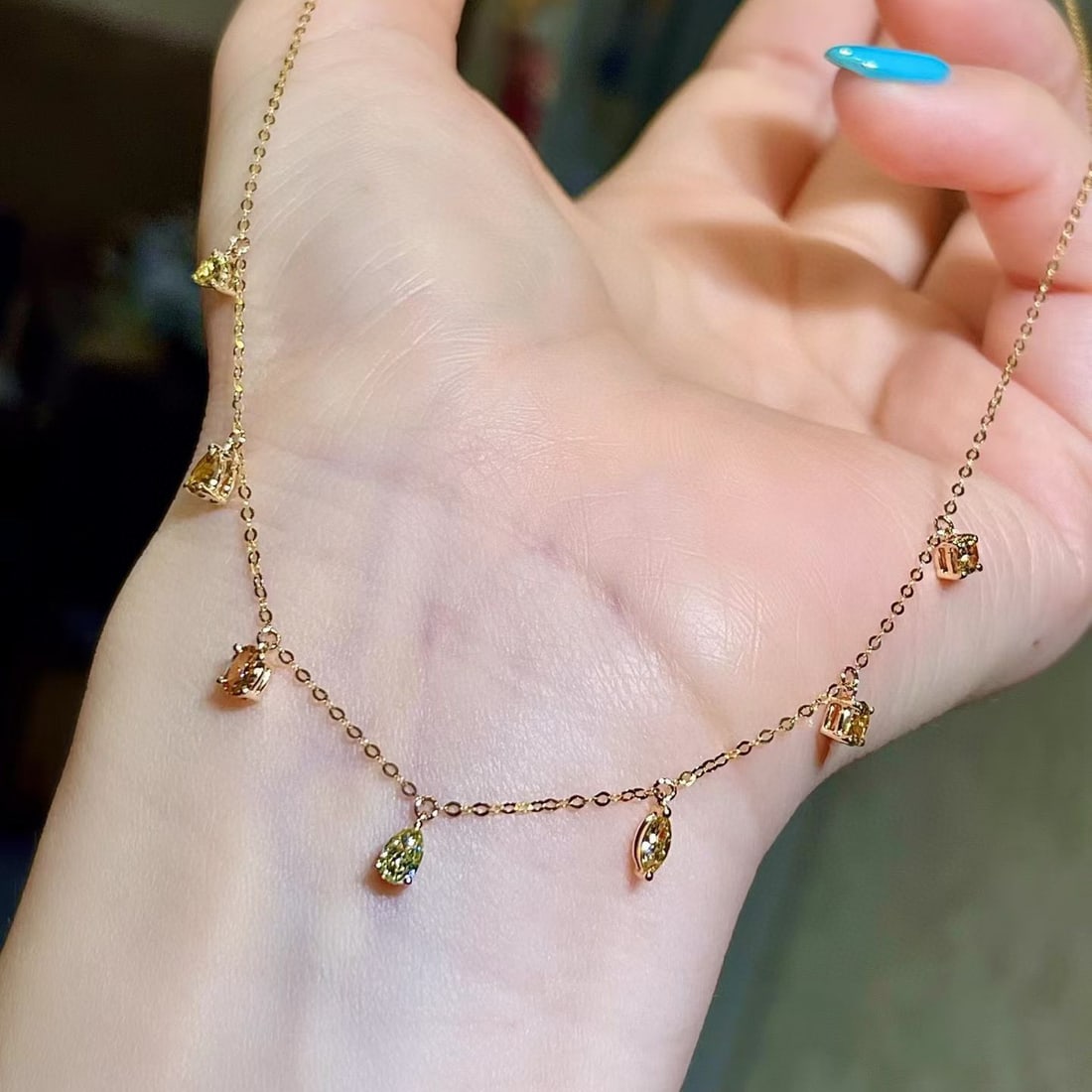 14k Gold 0.95 Ct Natural Yellow Diamond Necklace: Ref:231101208 // gold content:14k gold // main gemstone:yellow diamond // shape:multiple // carat weight:0. 95ct // color:yellow // treatment:natural // Condition: NewLow Estimate: 4000.00High