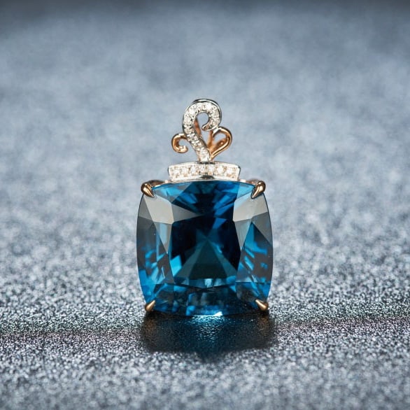 14k Gold 19 Ct Natural Topaz & Diamond Pendant( Without Chain ): Ref:231102014 // gold content:14k gold // main gemstone:topaz // shape:cushion // carat weight:19ct // color:blue // treatment:natural // // adjacent gemstone 2 : diamond // shape:round // clarity gra