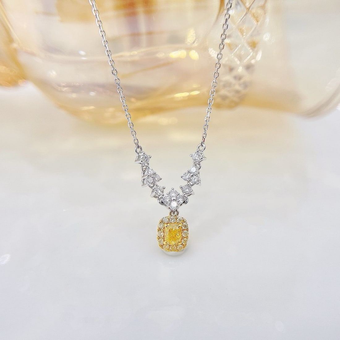 14k Gold 0.44 Ctw Natural Yellow Diamond & Diamond Necklace: Ref:231102058 // gold content:14k gold // main gemstone:yellow diamond // shape:cushion // carat weight:0. 16ct // color:yellow // treatment:natural // // adjacent gemstone 2 : diamond //
