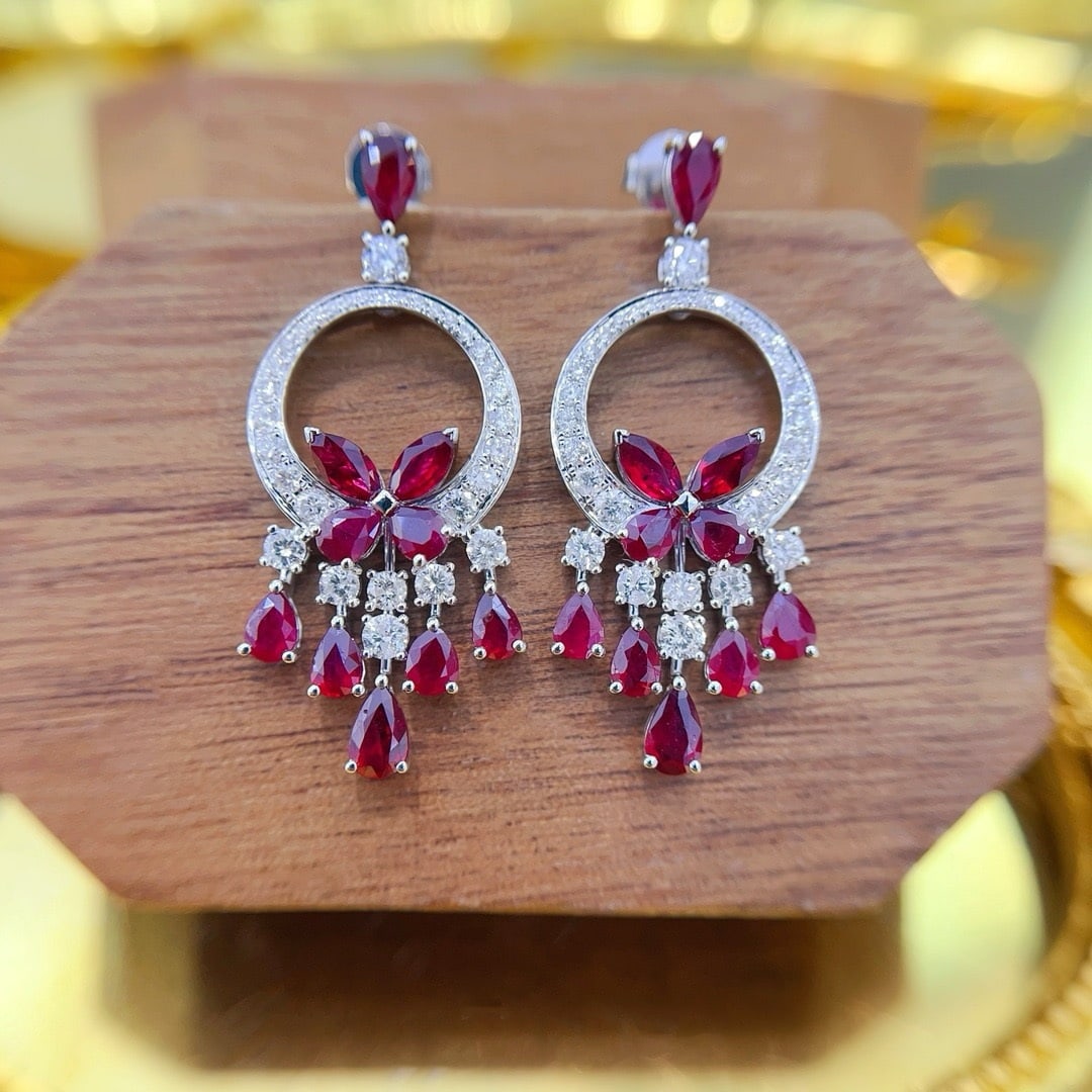 14k Gold 4.60 Ctw Natural Ruby & Diamond Earrings: Ref:231102093 // gold content:14k gold // main gemstone:ruby // shape:multiple // carat weight:3. 52ct // color:red // treatment:natural // // adjacent gemstone 2 : diamond // shape:round // carat
