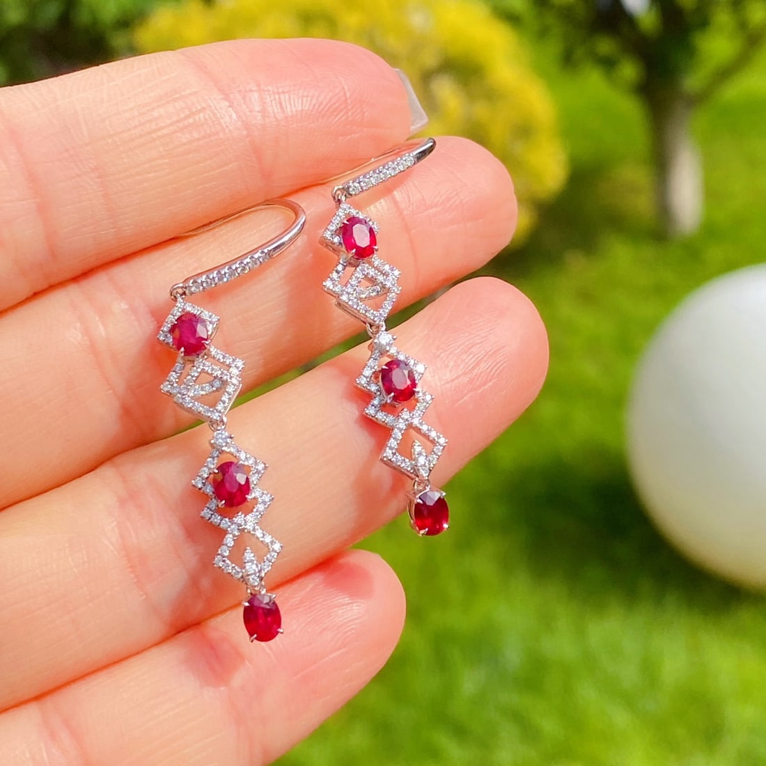 14k Gold 2.21 Ctw Natural Ruby & Diamond Earrings: Ref:231102159 // gold content:14k gold // main gemstone:ruby // shape:oval // carat weight:1. 75ct // color:pigeonblood red // treatment:natural // // adjacent gemstone 2 : diamond // shape:round