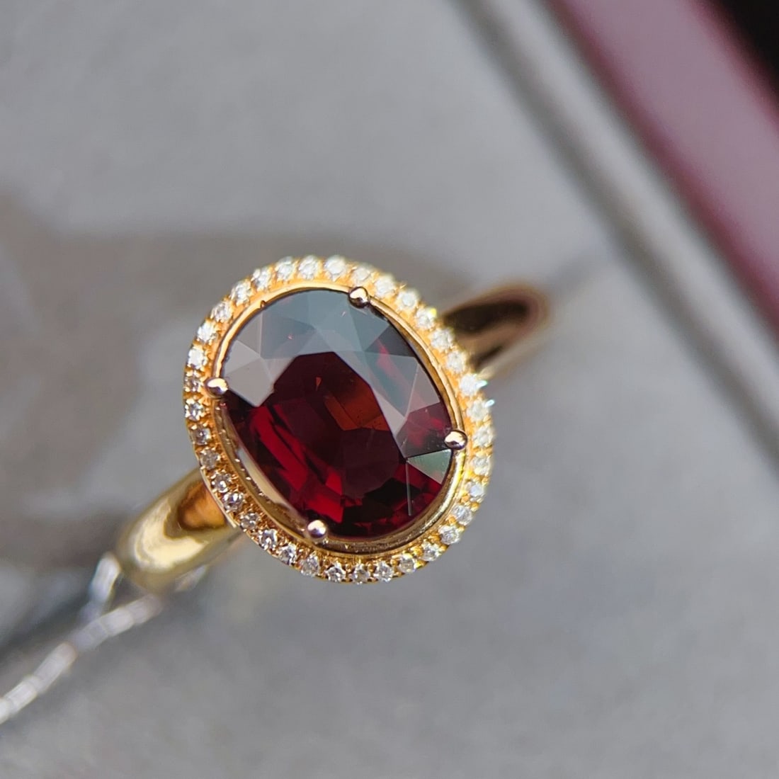 14k Gold 2.06 Ctw Natural Tourmaline & Diamond Ring: Ref:231102164 // gold content:14k gold // ring size:7. 25us // // main gemstone:tourmaline // shape:oval // carat weight:1. 95ct // color:red // treatment:natural // // adjacent gemstone 2 :