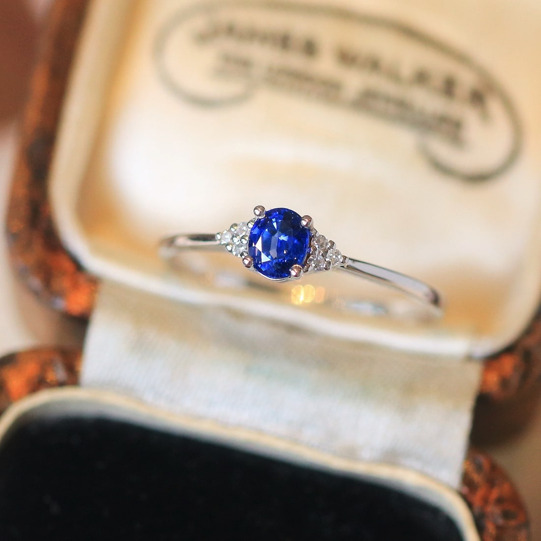 14k Gold 0.44 Ctw Natural Sapphire & Diamond Ring: Ref:231102178 // gold content:14k gold // ring size:7. 25us // // main gemstone:sapphire // shape:oval // carat weight:0. 4ct // color:blue // treatment:natural // // adjacent gemstone 2 : diamond