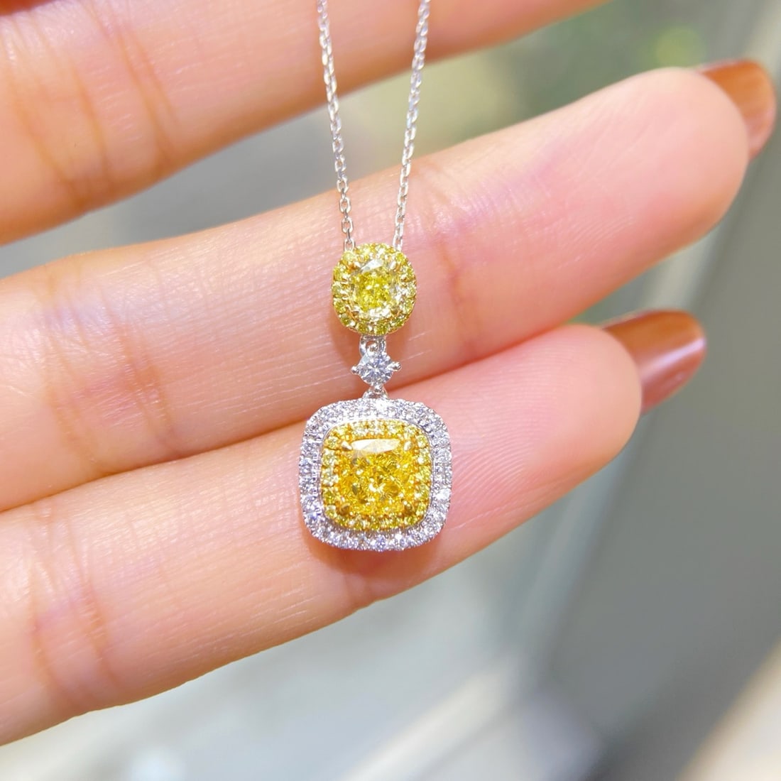 Gia Certified 14k Gold 1.26 Ctw Natural Yellow Diamond & Diamond Necklace: Ref:231102186 // gold content:14k gold // main gemstone:yellow diamond // certified:gia // shape:cushion // carat weight:0. 70ct // clarity grade:vs2 // color:yellow // treatment:natural //