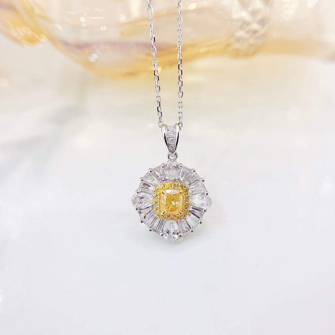 14k Gold 1.36 Ctw Natural Yellow Diamond & Diamond Necklace: Ref:231102255 // gold content:14k gold // main gemstone:yellow diamond // shape:cushion // carat weight:0. 42ct // color:yellow // treatment:natural // // adjacent gemstone 2 : diamond //