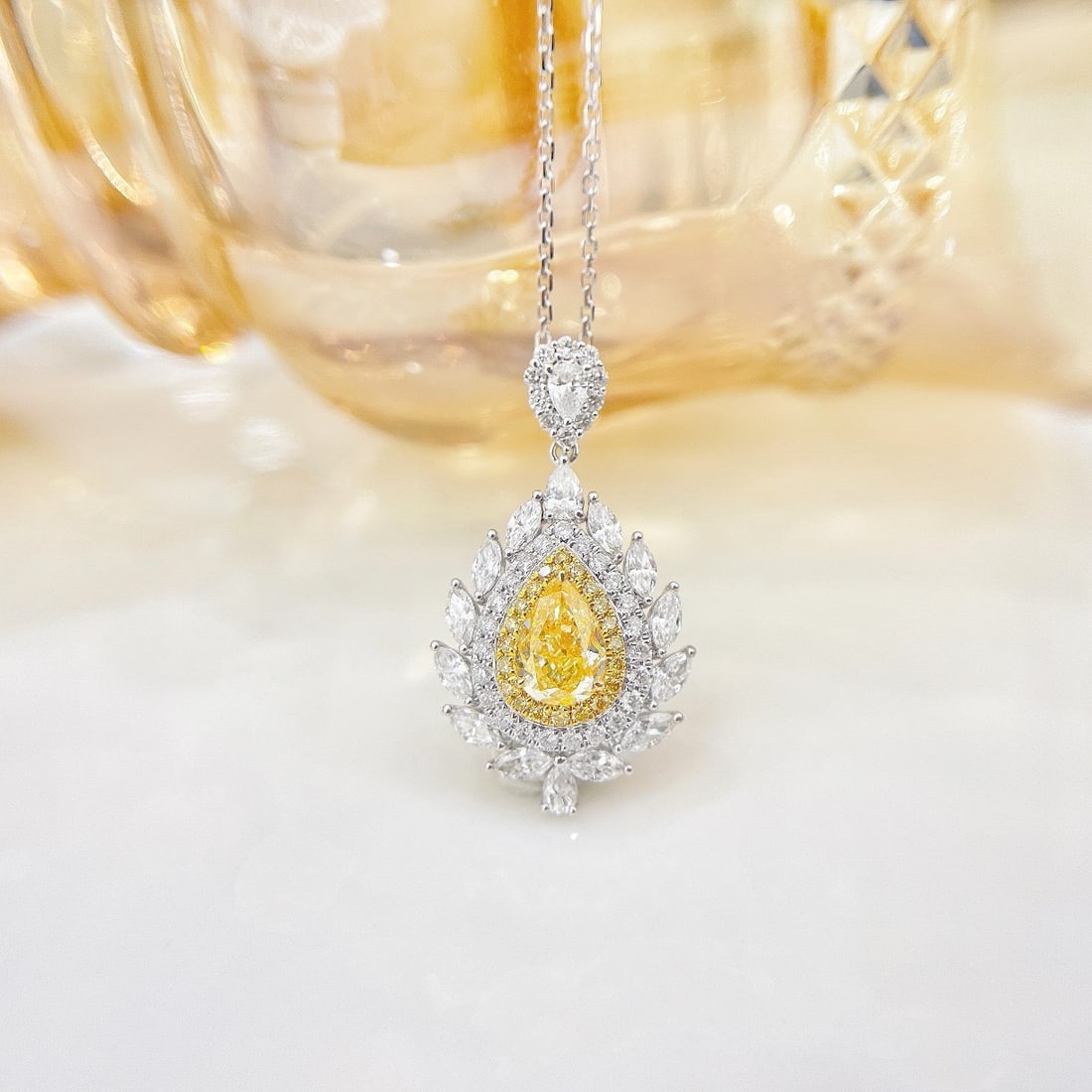 14k Gold 1.57 Ctw Natural Yellow Diamond & Diamond Necklace: Ref:231102282 // gold content:14k gold // main gemstone:yellow diamond // shape:pear // carat weight:0. 52ct // color:yellow // treatment:natural // // adjacent gemstone 2 : diamond //
