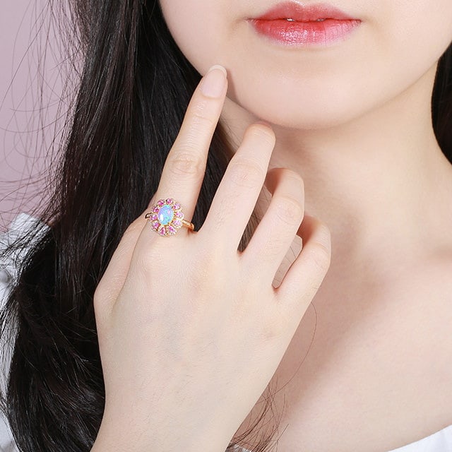 14k Gold 0.94 Ctw Natural Opal & Diamond Ring - 6