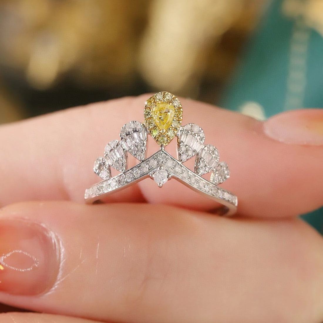 14k Gold 0.55 Ctw Natural Yellow Diamond & Diamond Ring - 5