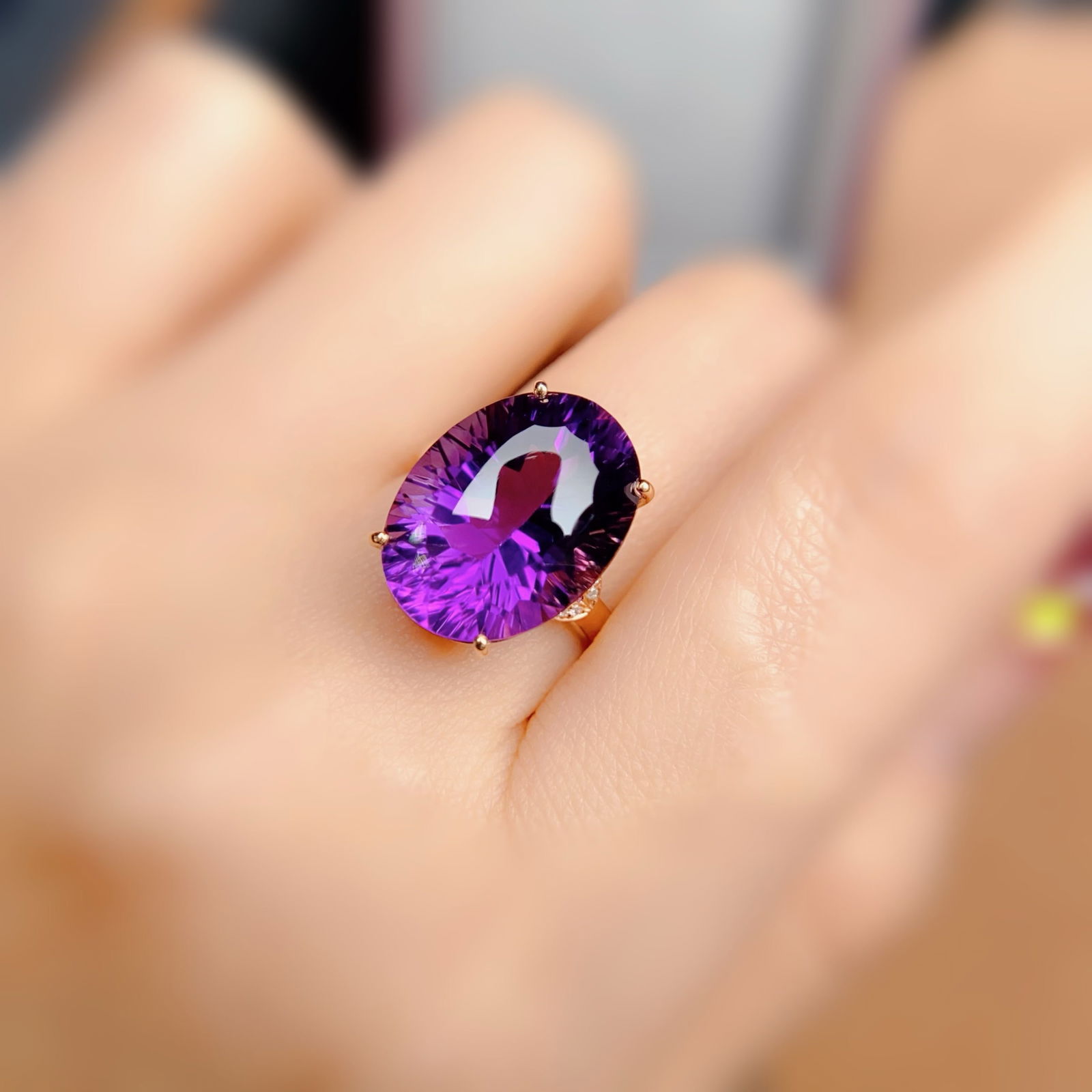 14k Gold 9.42 Ctw Natural Amethyst & Diamond Ring - 4