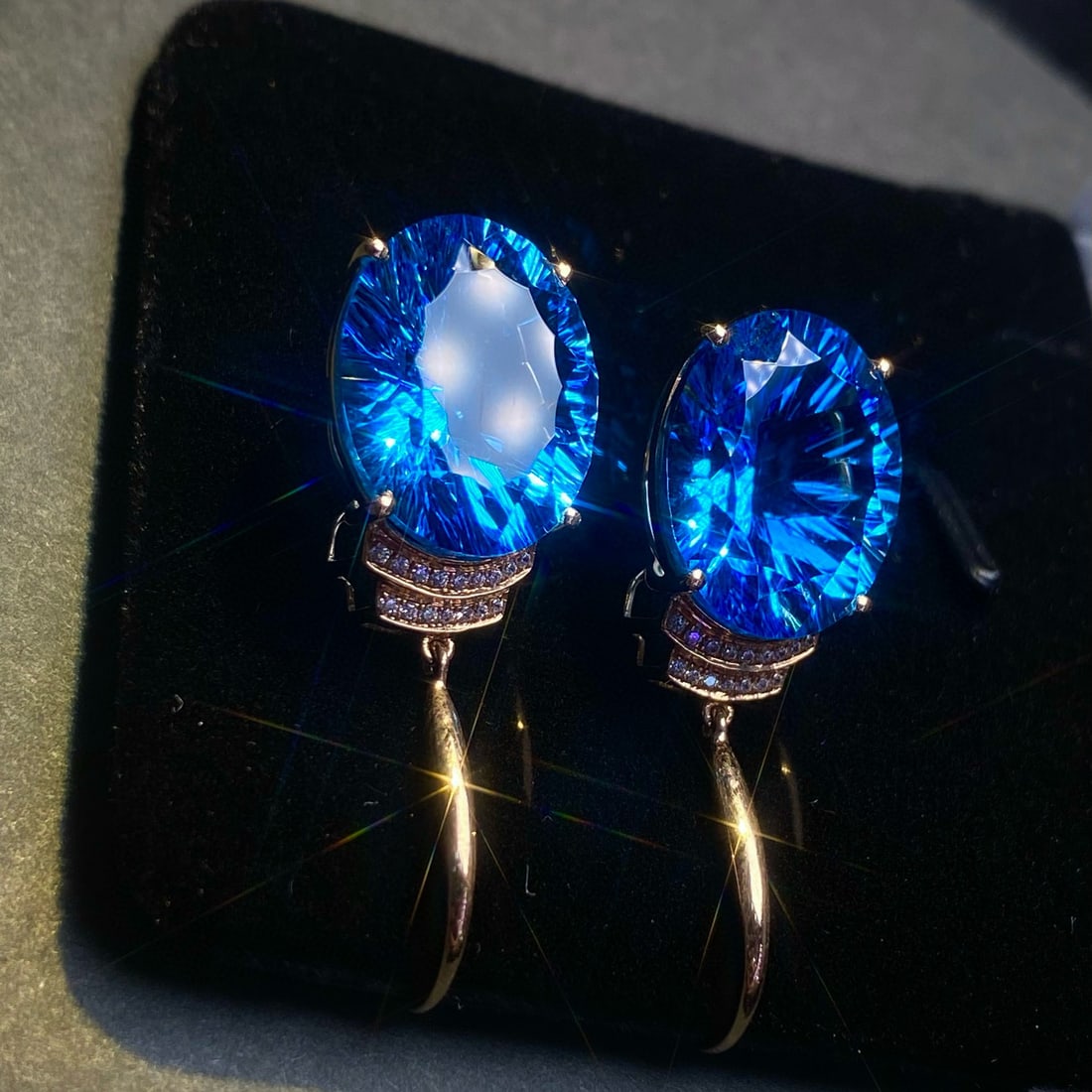 14k Gold 21.81 Ct Natural Topaz & Diamond Earrings - 2