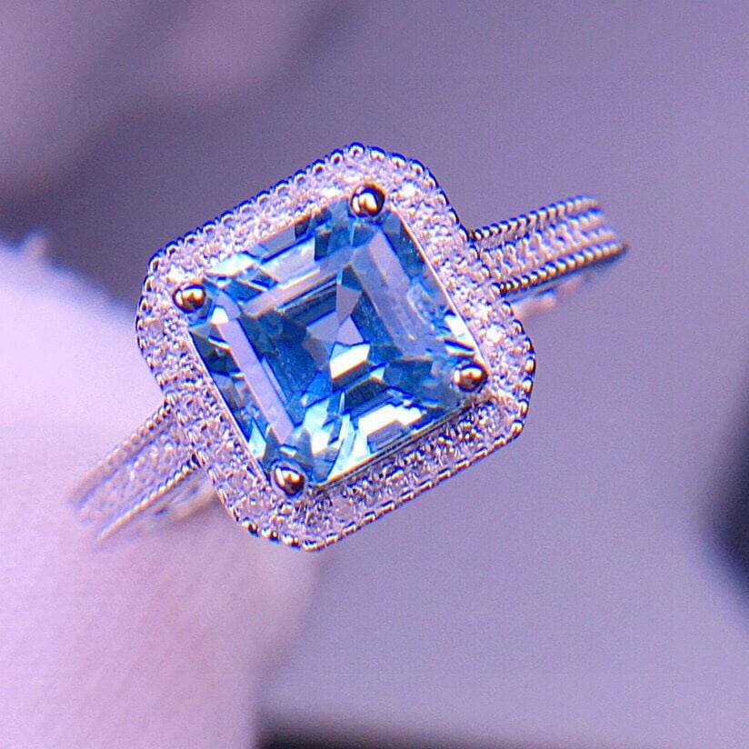 14k Gold 1.85 Ct Natural Aquamarine & Diamond Ring - 5