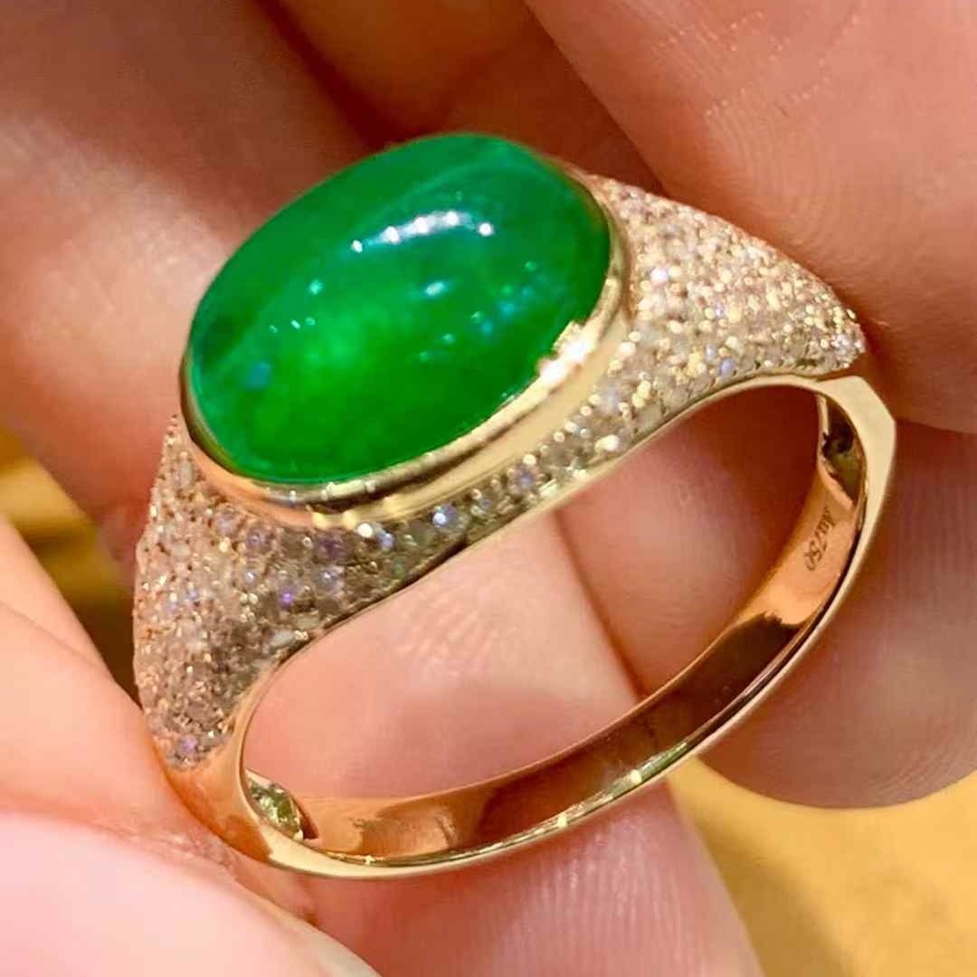 14k Gold 2.5 Ct Vivid Green Natural Emerald & Diamond Ring - 2