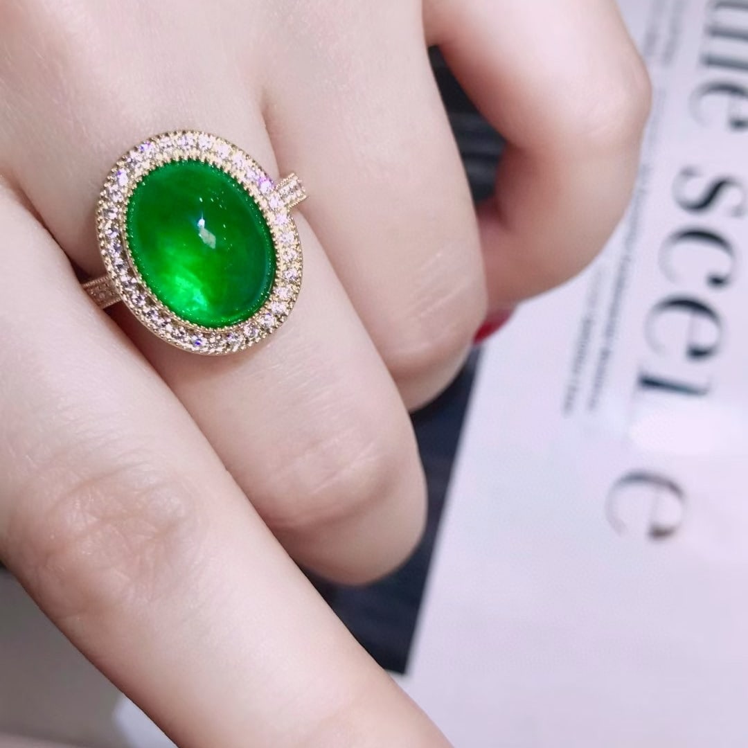 14k Gold 5.35 Ctw Vivid Green Natural Emerald & Diamond Ring - 6