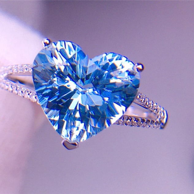 14k Gold 3.05 Ct Natural Aquamarine & Diamond Ring - 2