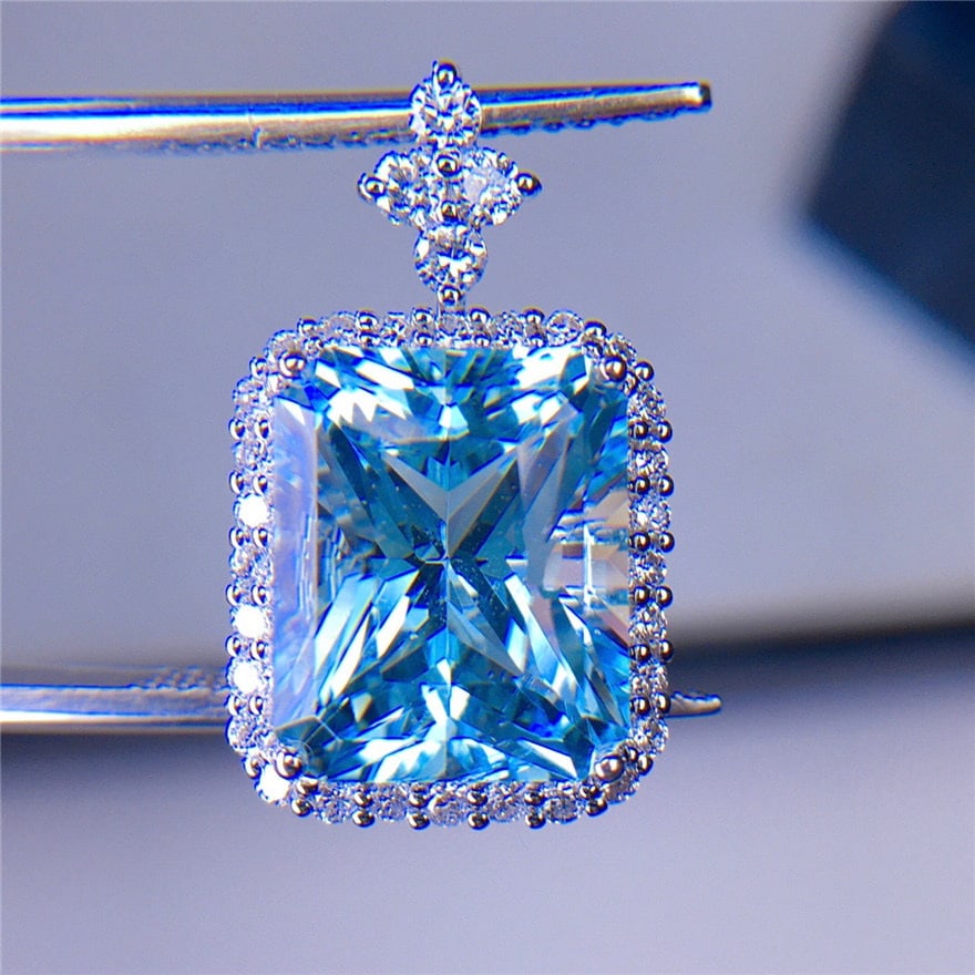 14k Gold 4.5 Ct Natural Aquamarine & Diamond Pendant( Without Chain ) - 2