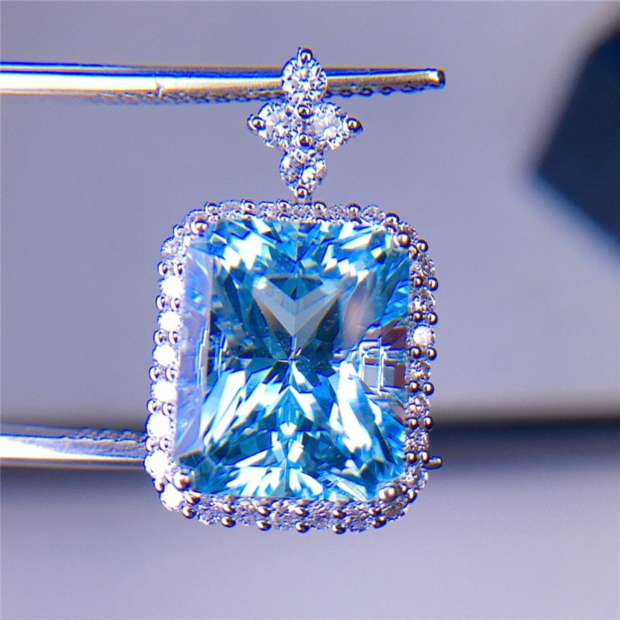 14k Gold 4.5 Ct Natural Aquamarine & Diamond Pendant( Without Chain ) - 3