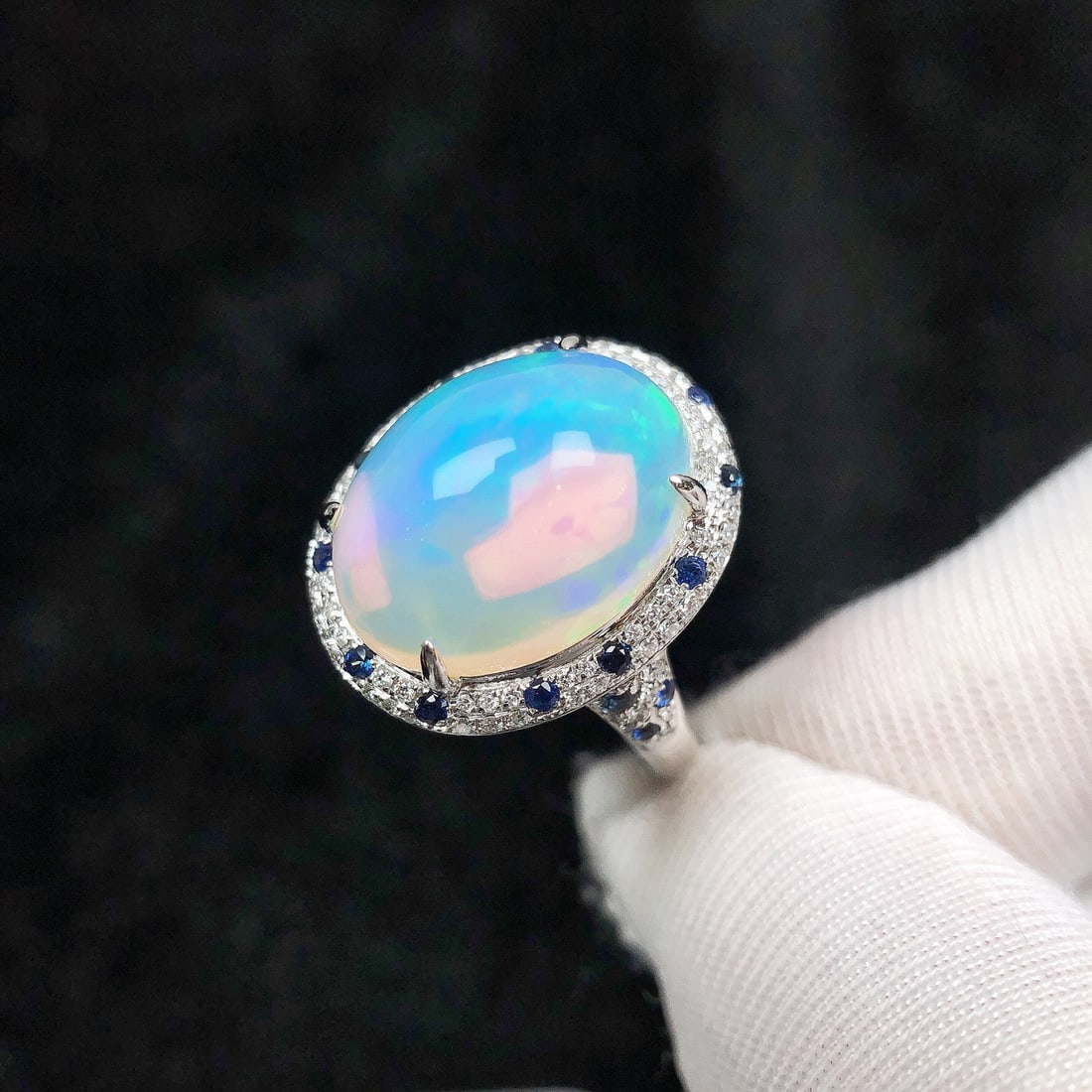 14k Gold 6.40 Ctw Natural Opal & Diamond Ring - 2