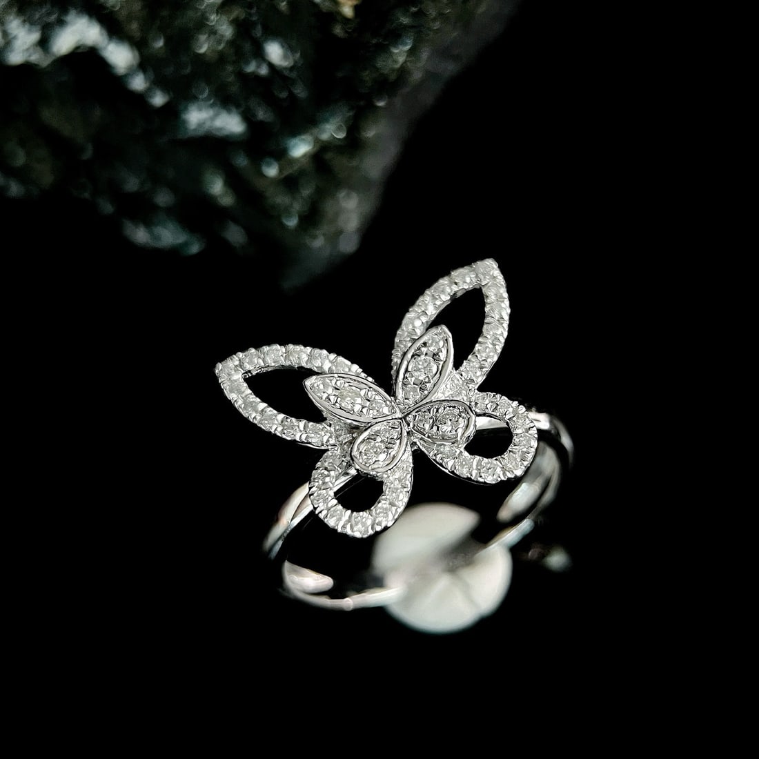 14k Gold 0.32 Ct Natural H Diamond & Butterfly Ring - 2