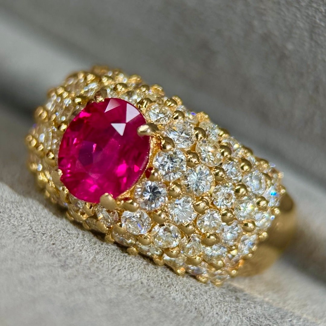 14k Gold 4.61 Ctw Natural Ruby & Diamond Ring - 2