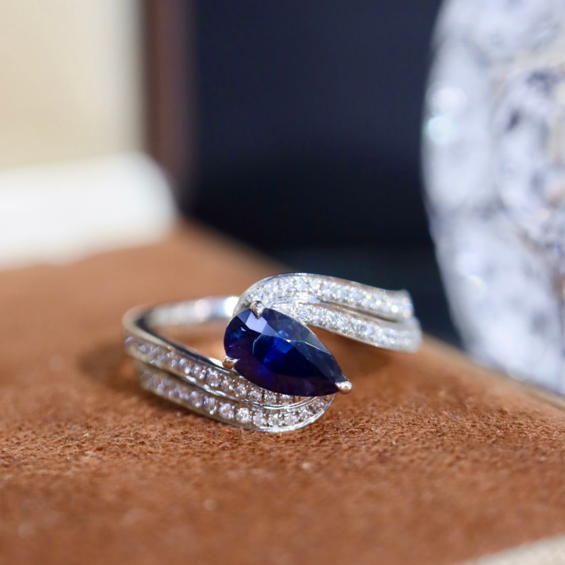 14k Gold 1.37 Ctw Natural Sapphire & Diamond Ring: Ref:231104101 // gold content:14k gold // ring size:7. 25us // // main gemstone:sapphire // shape:pear // carat weight:1. 14ct // color:blue // treatment:natural // // adjacent gemstone 2 :