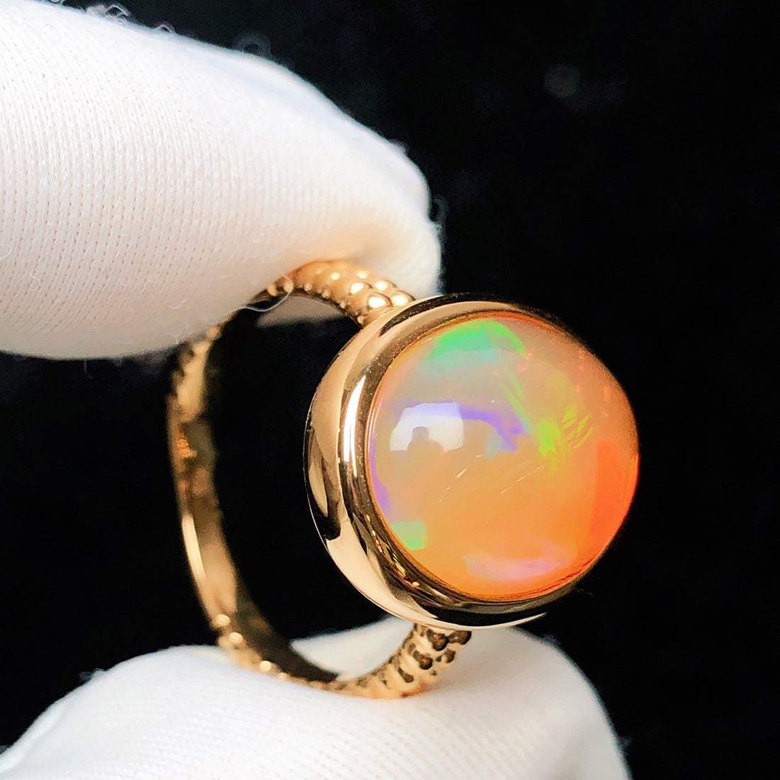 14k Gold 5.0 Ct Natural Opal Ring - 3