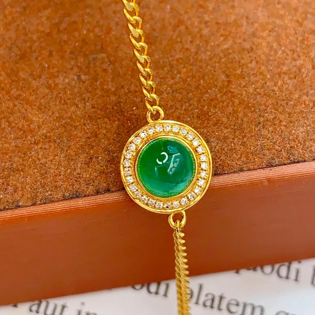 14k Gold 1.4 Ct Vivid Green Natural Emerald & Diamond Bracelet - 3