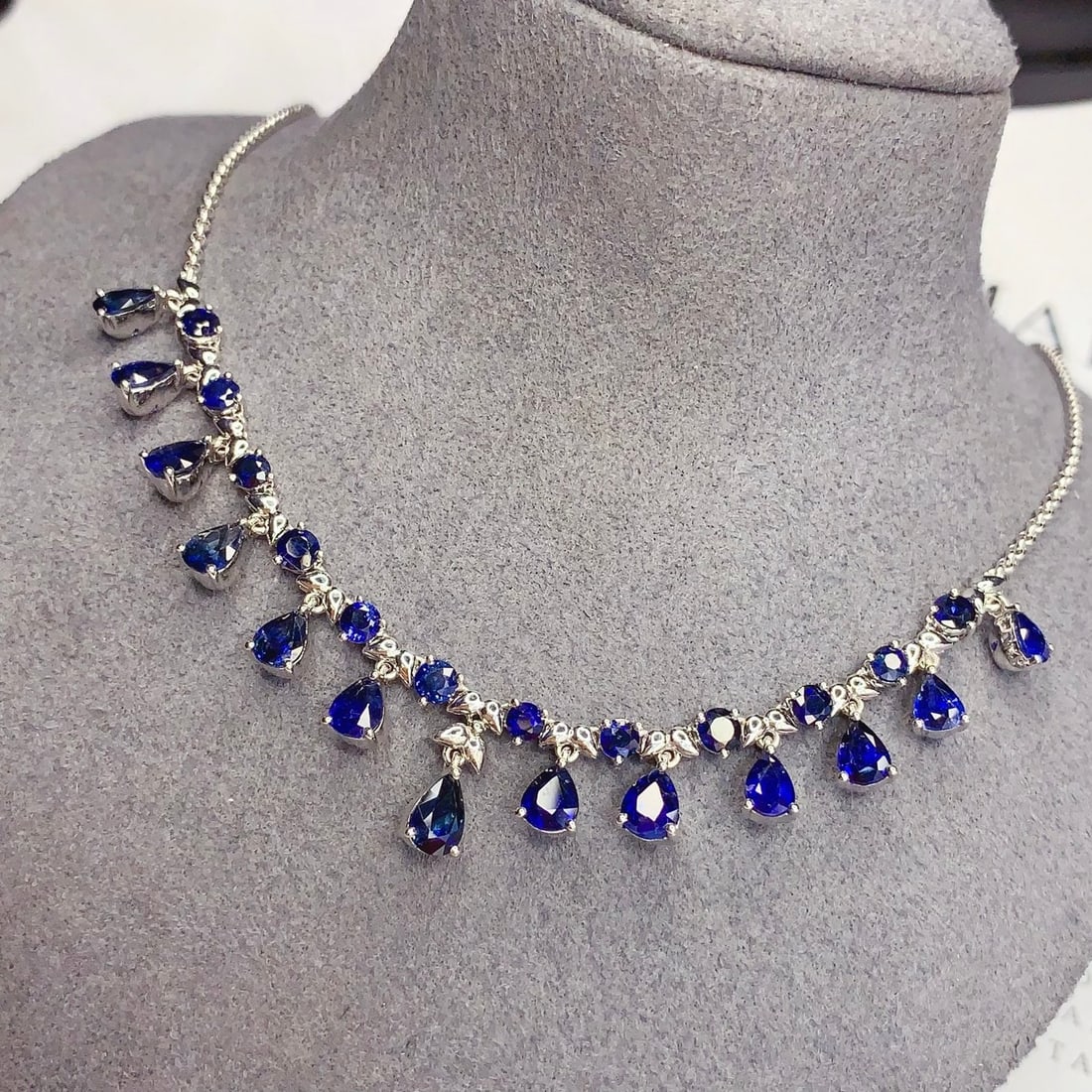 14k Gold 7.55 Ct Natural Sapphire Necklace: Ref:231104135 // gold content:14k gold // main gemstone:sapphire // shape:multiple // carat weight:7. 55ct // color:blue // treatment:natural // Condition: New Low Estimate: 14000.00 High Estimate: 2