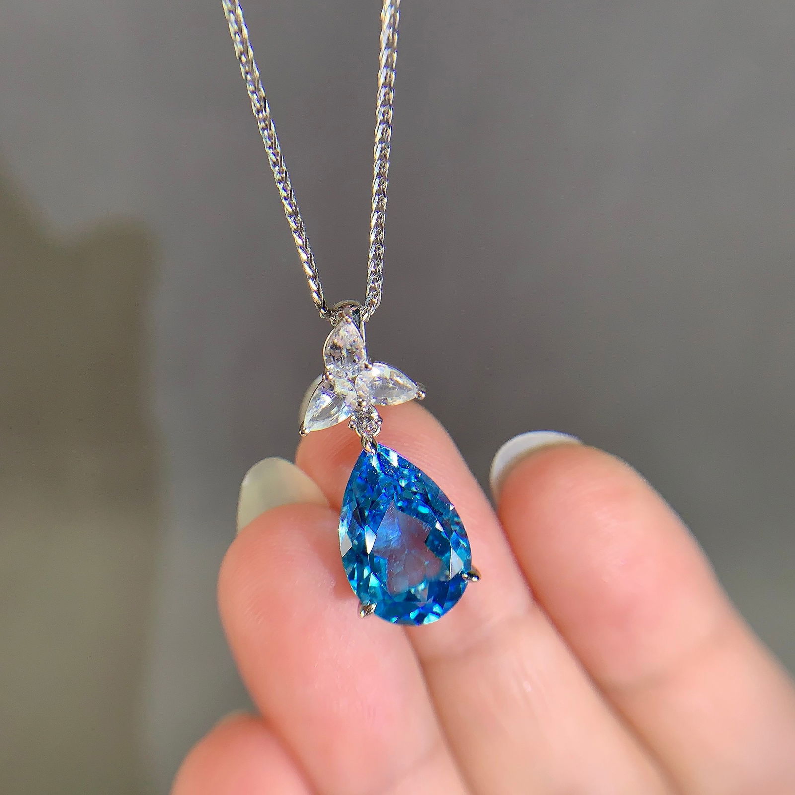 14k Gold 8.67 Ctw Natural Topaz & Sapphire Pendant( Without Chain ) - 2