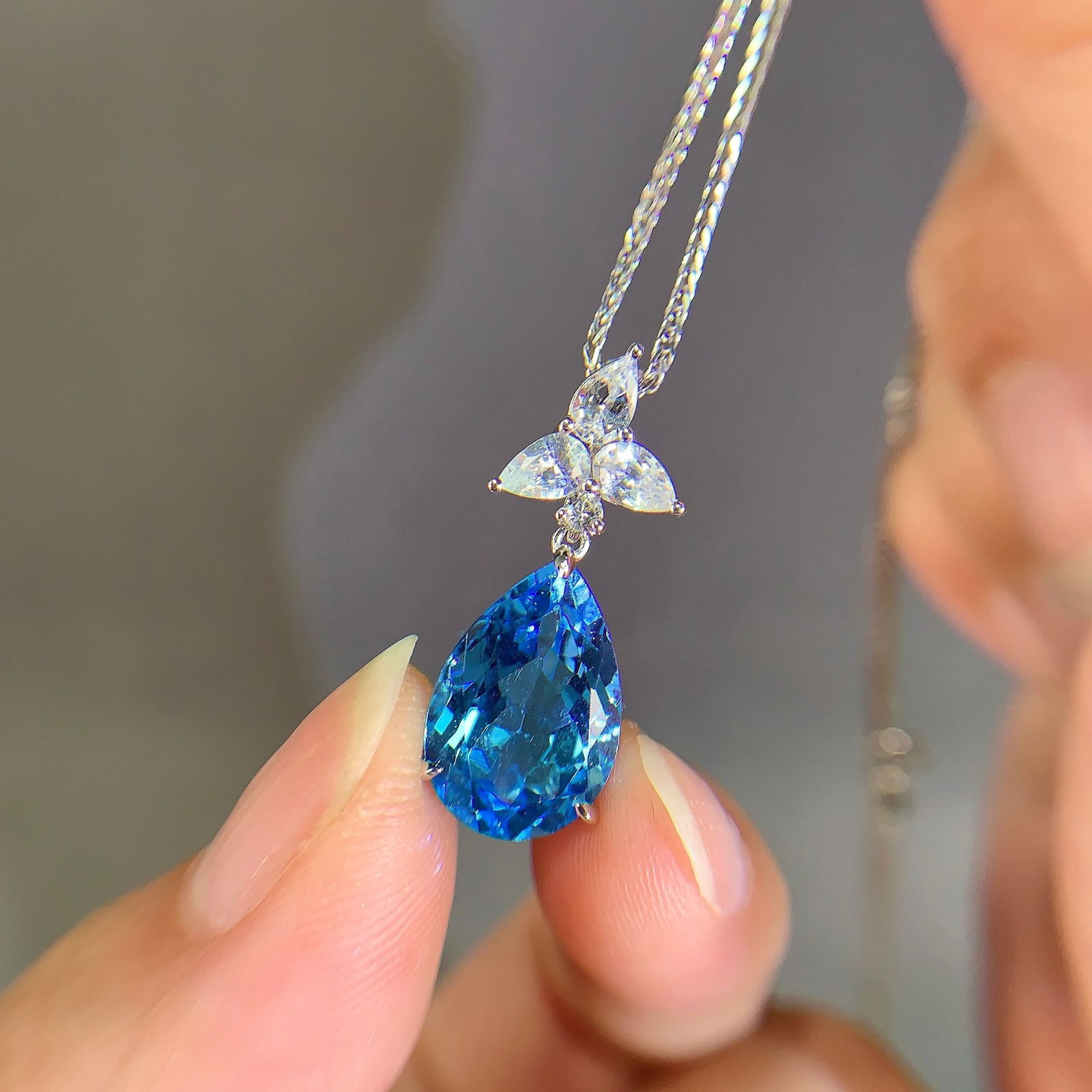 14k Gold 8.67 Ctw Natural Topaz & Sapphire Pendant( Without Chain ) - 4