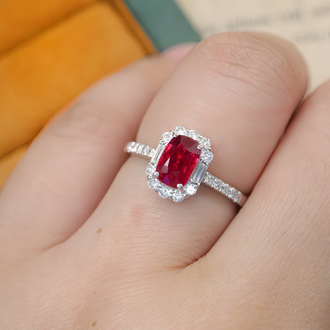 14k Gold 1.33 Ctw Natural Ruby & Diamond Ring - 5