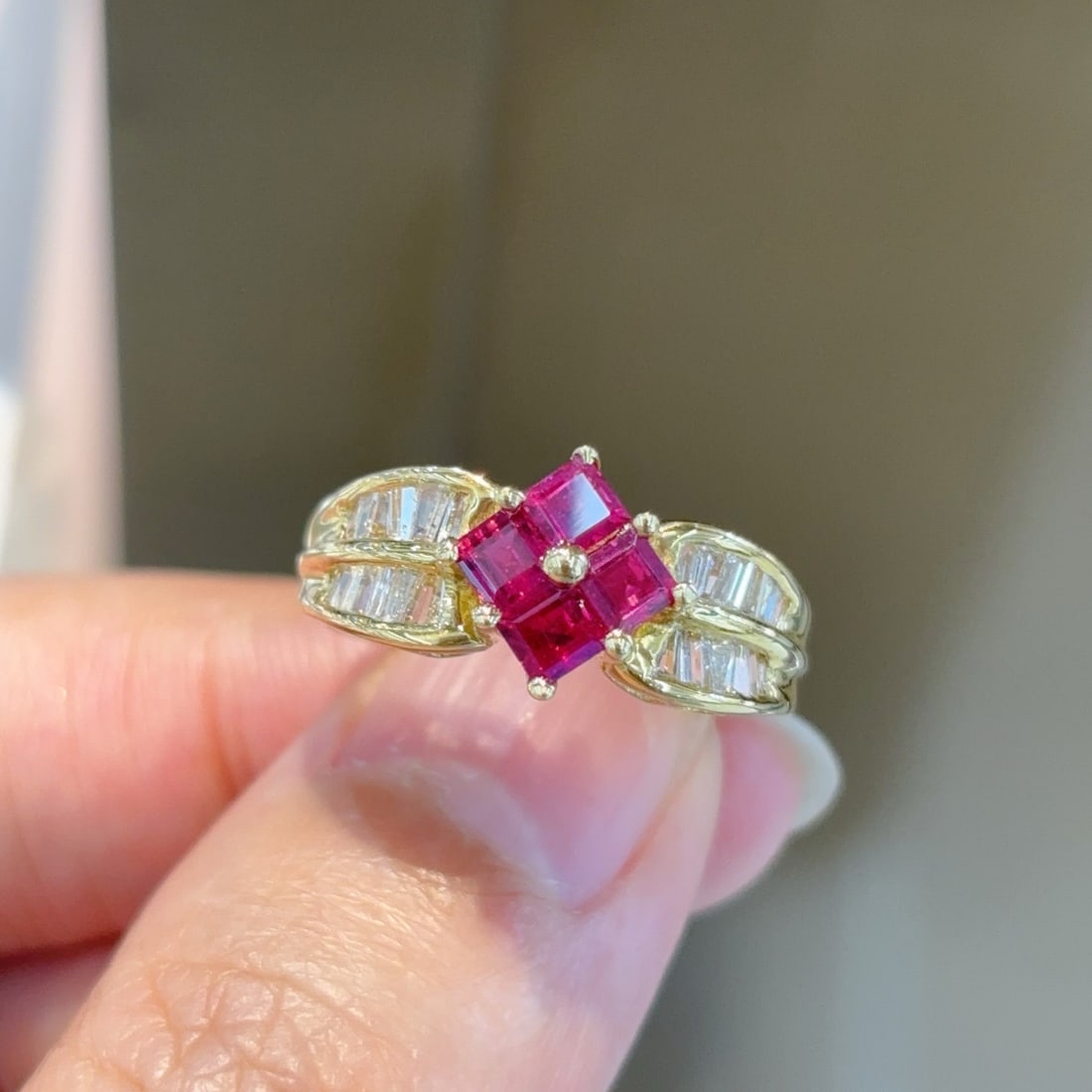 14k Gold 1.48 Ctw Natural Ruby & Diamond Ring - 2