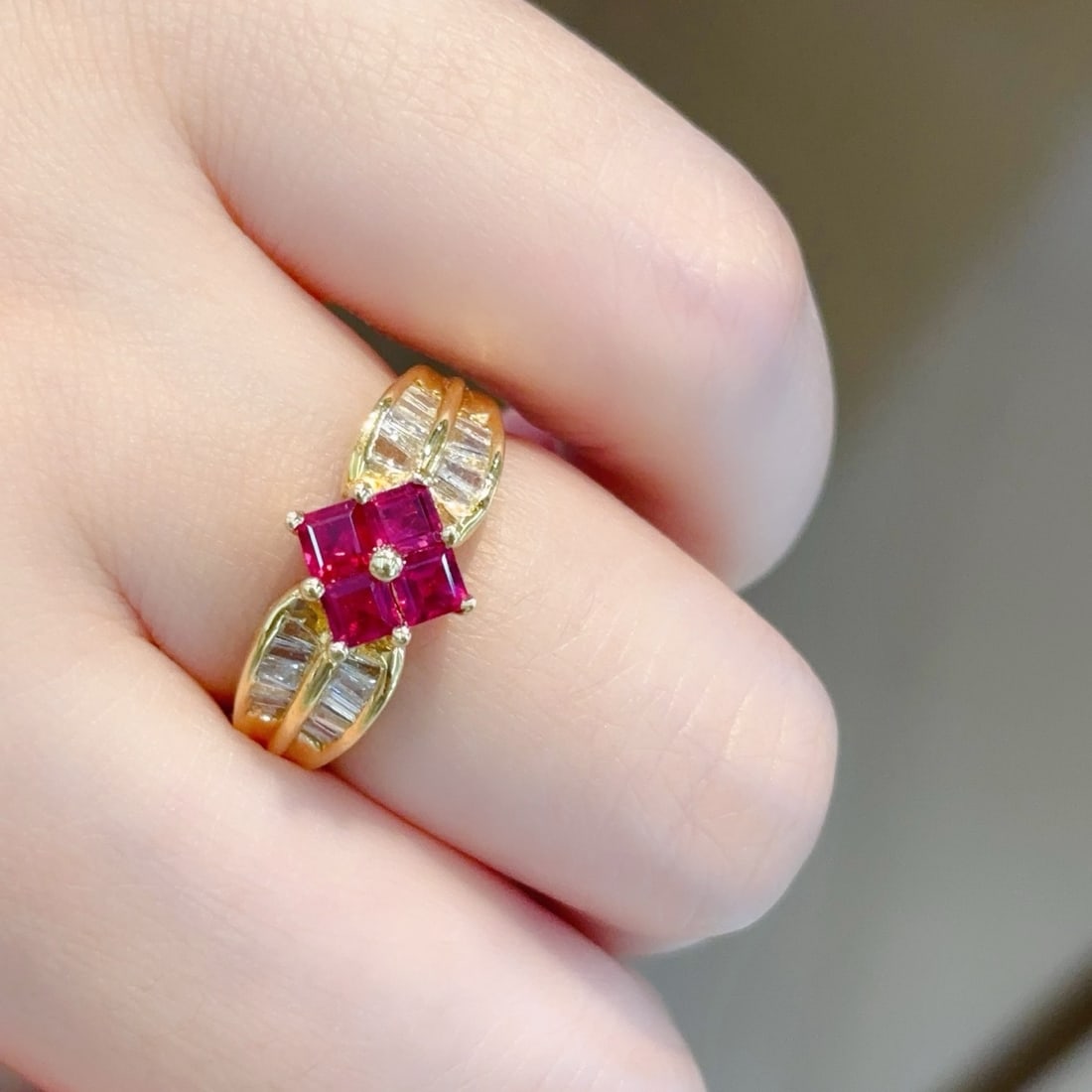 14k Gold 1.48 Ctw Natural Ruby & Diamond Ring - 5