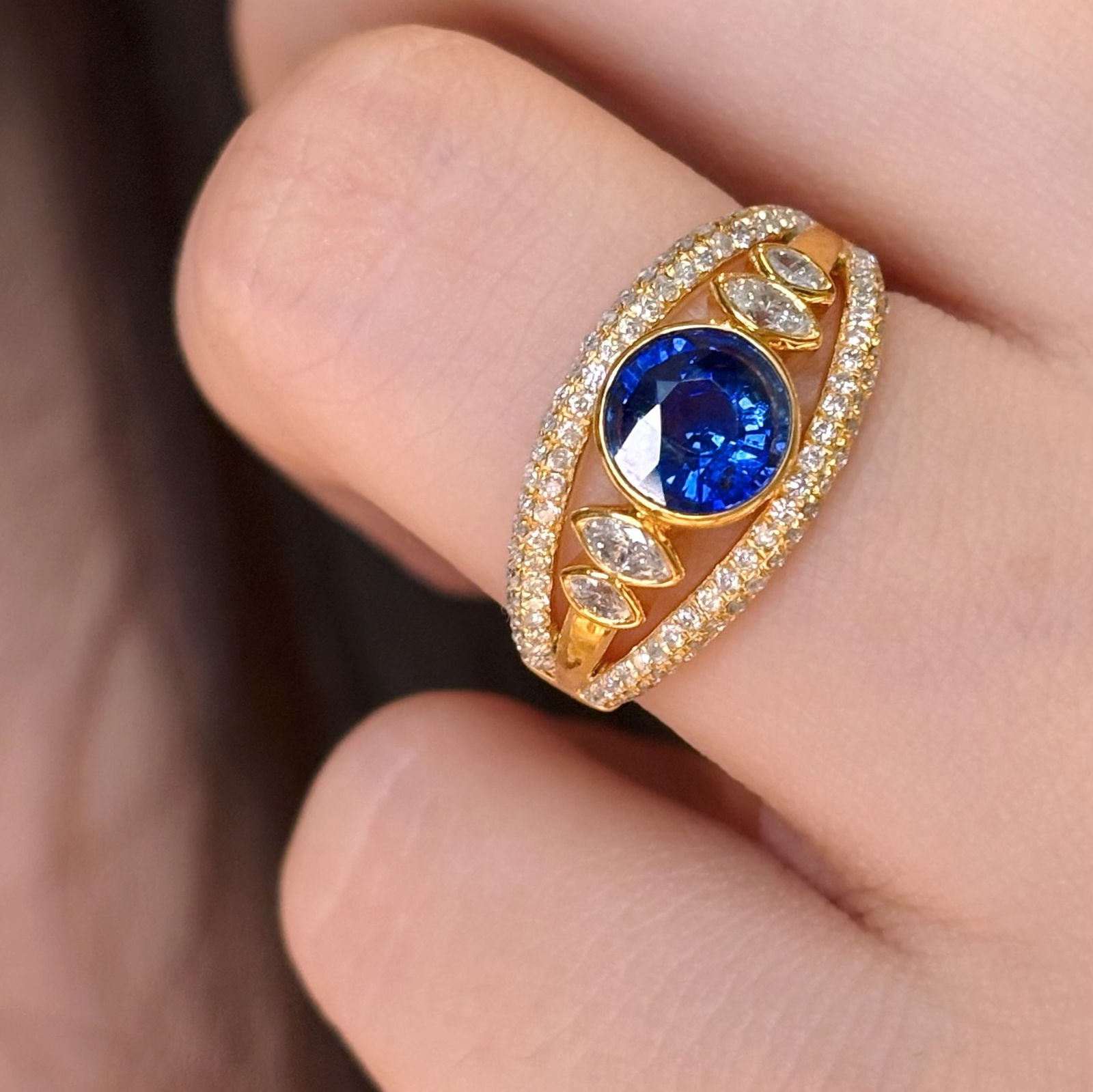 14k Gold 1 Ct Natural Sapphire & Diamond Ring - 4