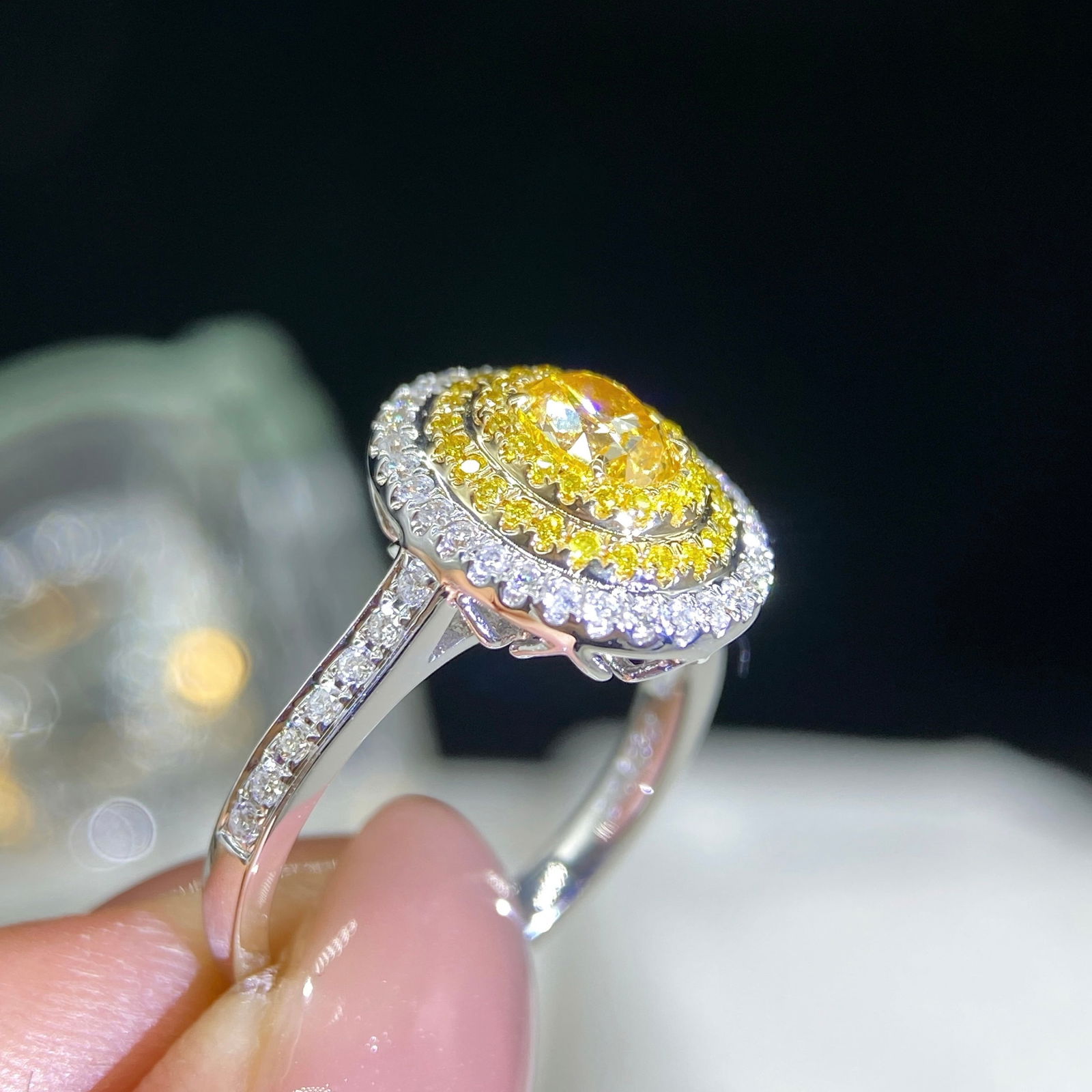 14k Gold 1.01 Ctw Natural Yellow Diamond & Diamond Ring - 3