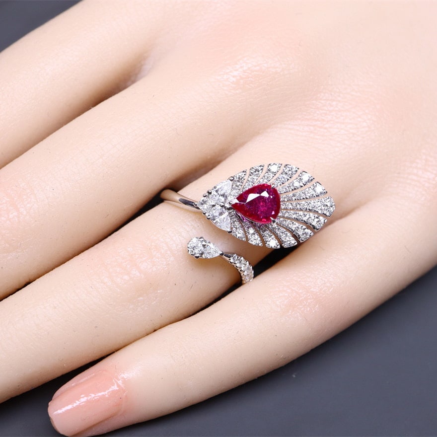 14k Gold 1.77 Ctw Natural Ruby & Diamond Ring - 8