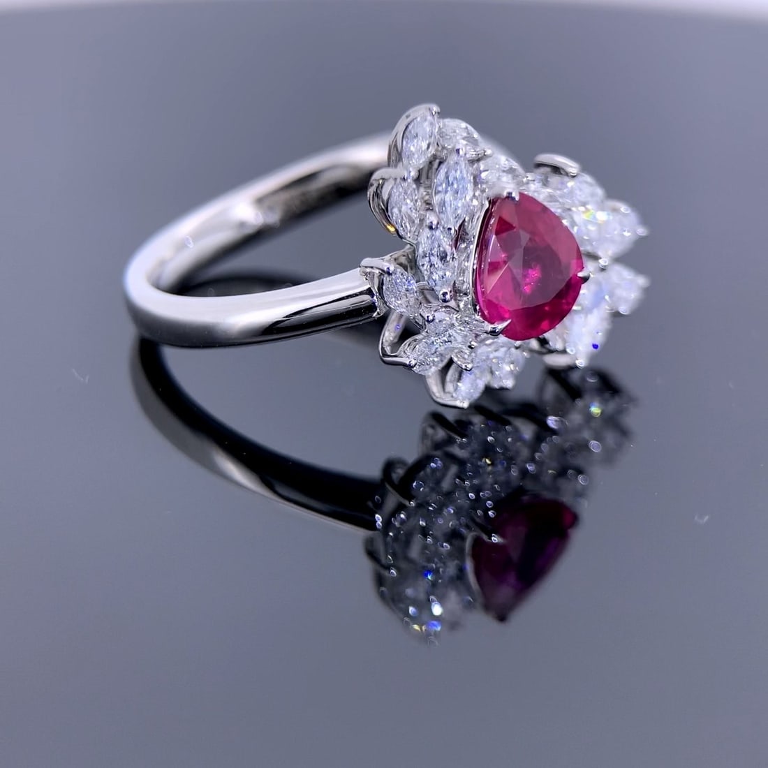 14k Gold 1.78 Ctw Natural Ruby & Diamond Ring - 4