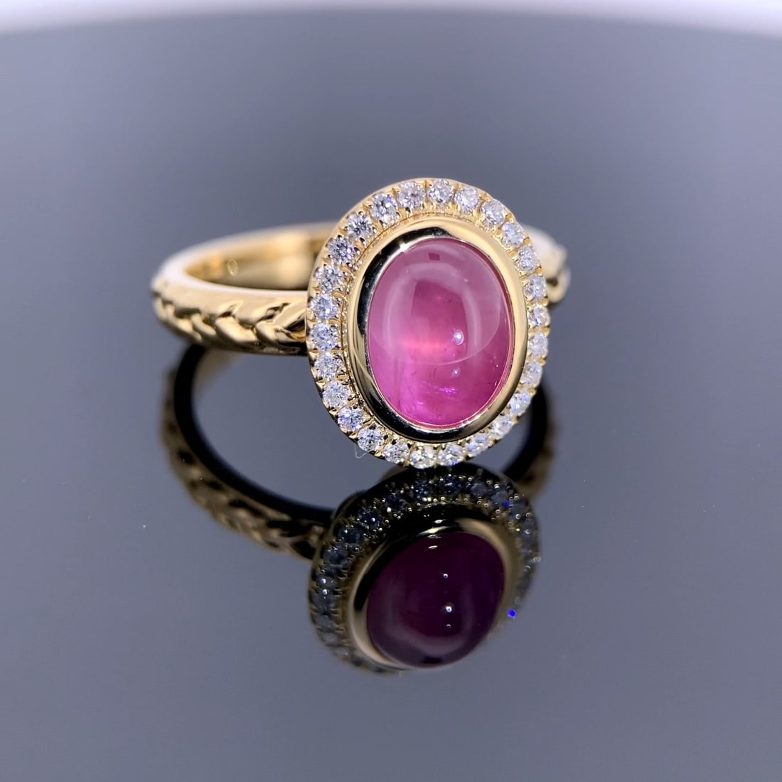 14k Gold 2.45 Ctw Natural Ruby & Diamond Ring - 3