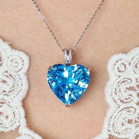 14k Gold 21.32 Ct Natural Topaz & Diamond Pendant( Without Chain ) - 9