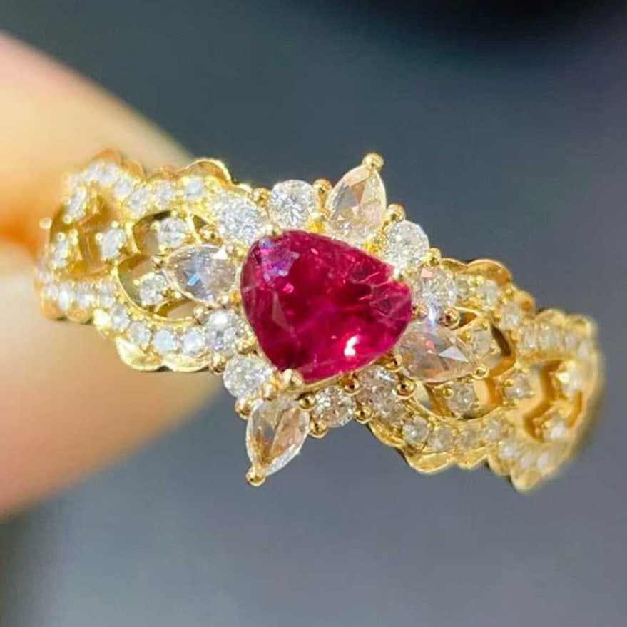 14k Gold 0.87 Ctw Natural Ruby & Diamond Ring - 4