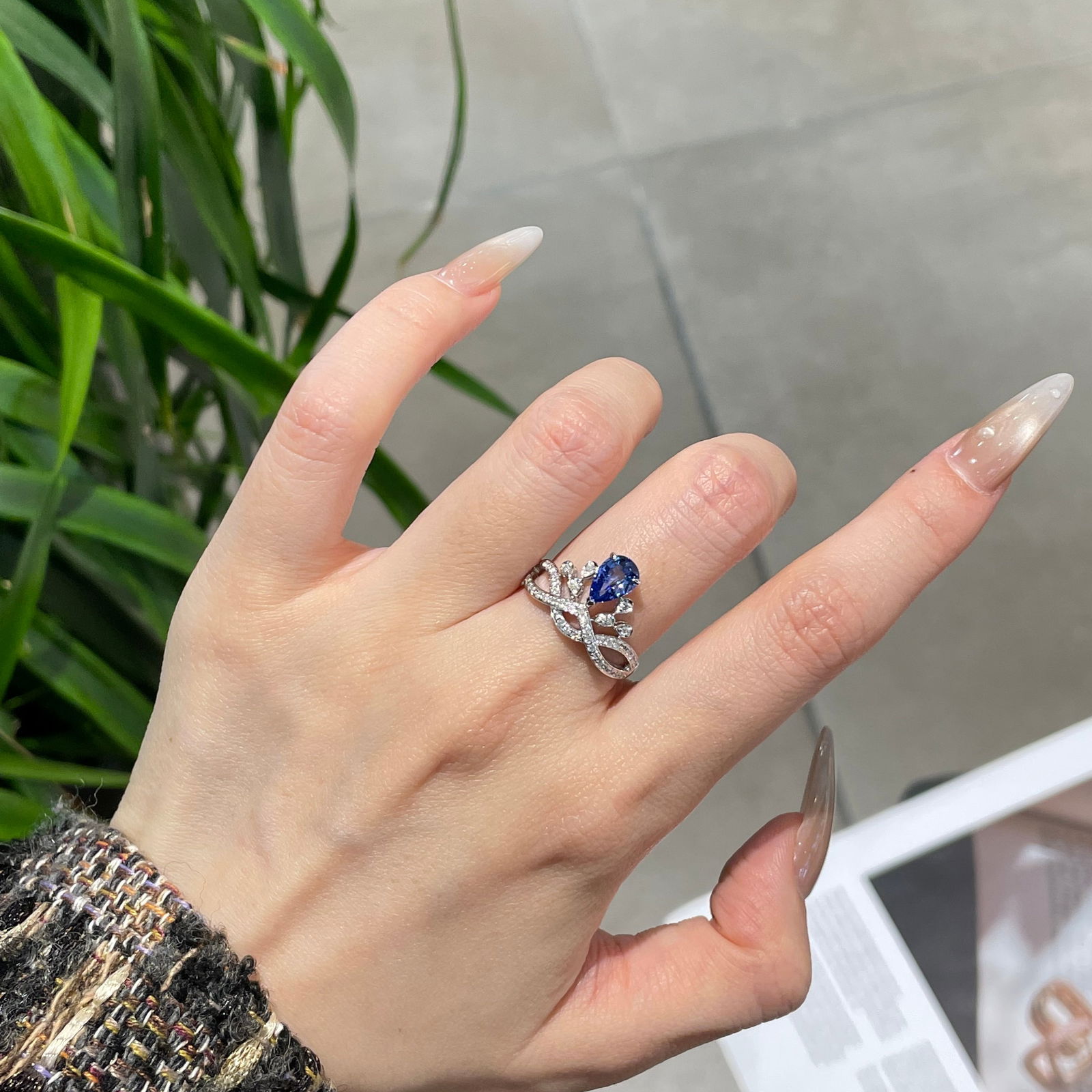 14k Gold 1 Ct Natural Sapphire & Diamond Ring - 4