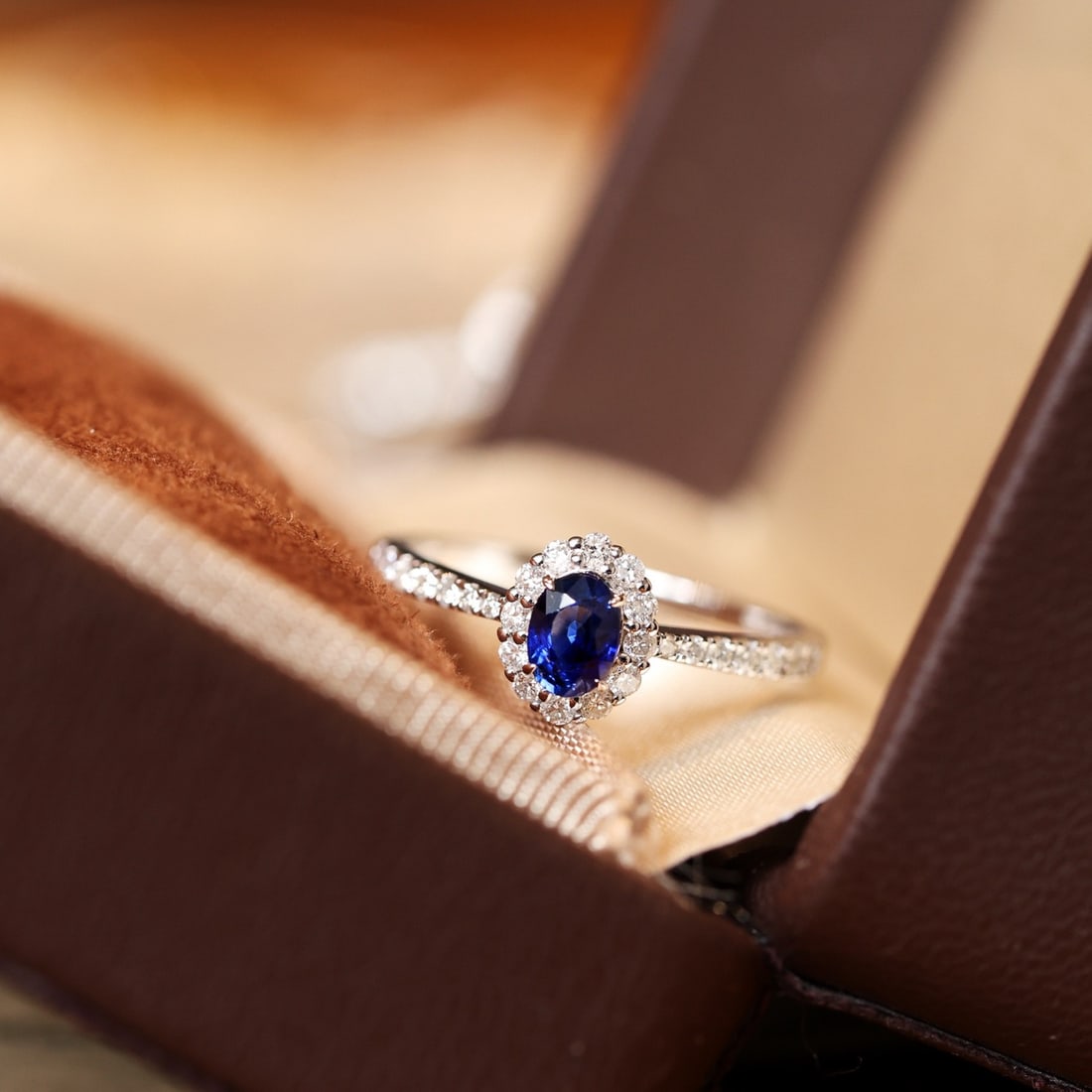 14k Gold 0.79 Ctw Natural Sapphire & Diamond Ring: Ref:231104398 // gold content:14k gold // ring size:7. 25us // // main gemstone:sapphire // shape:oval // carat weight:0. 45ct // color:blue // treatment:natural // // adjacent gemstone 2 :