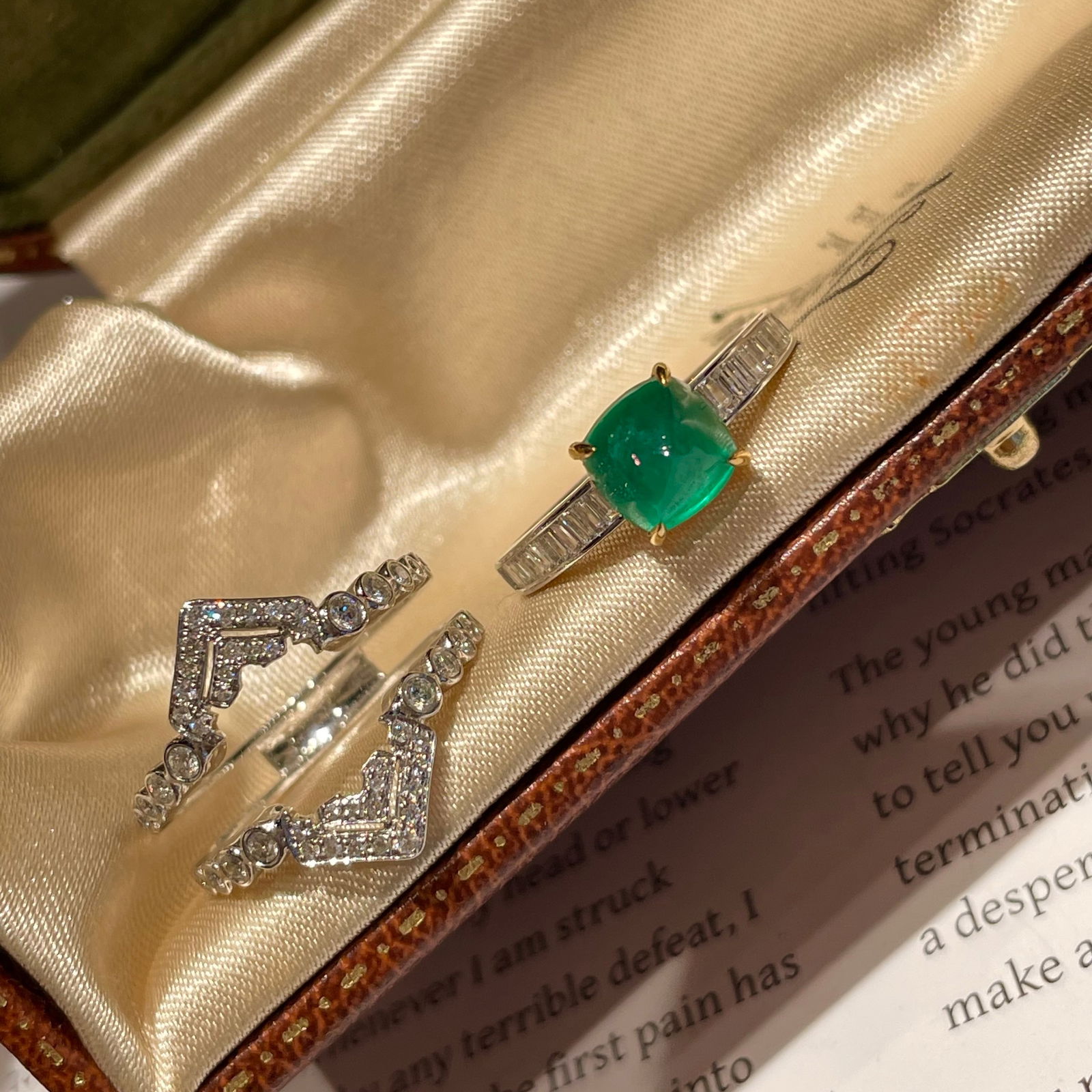 14k Gold 1.5 Ct Natural Emerald & Diamond Ring - 8