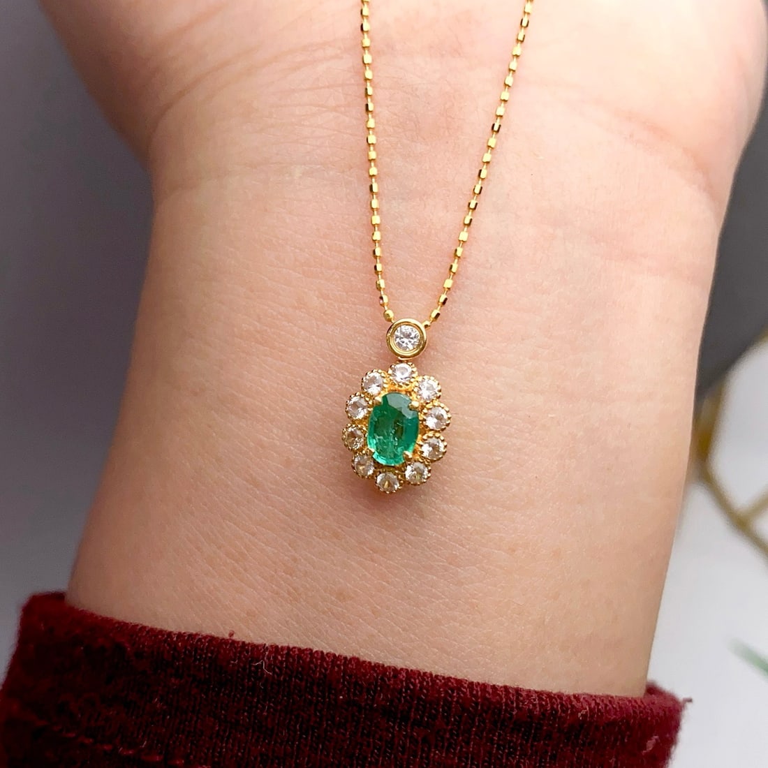14k Gold 0.50 Ct Vivid Green Natural Emerald & Sapphire Necklace - 5