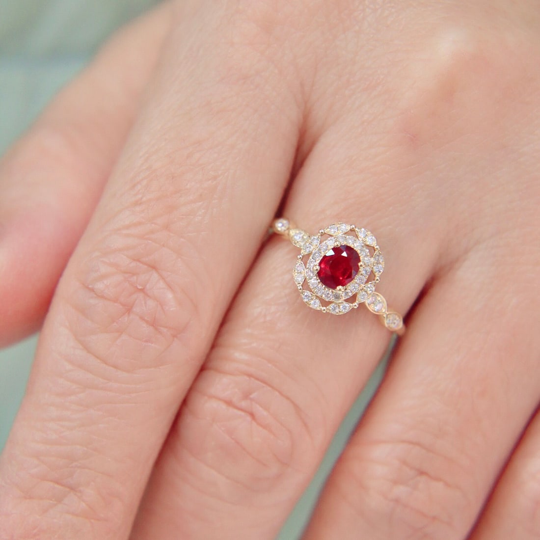 14k Gold 0.67 Ctw Natural Ruby & Diamond Ring - 2